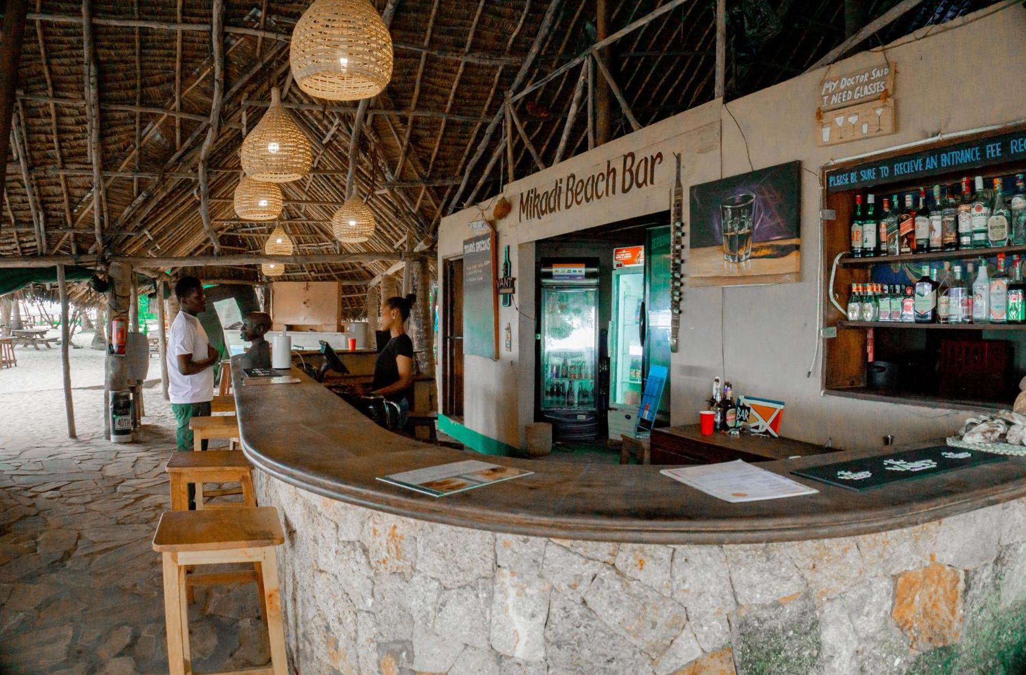Auberge de jeunesse Mikadi Beach Camp & Backpackers à Dar es Salaam Extérieur photo