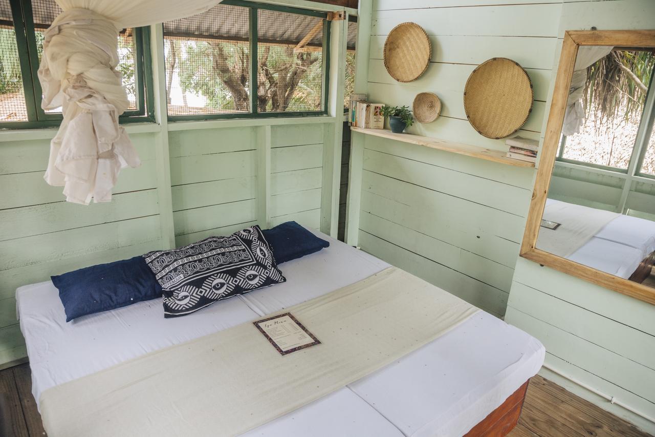 Auberge de jeunesse Mikadi Beach Camp & Backpackers à Dar es Salaam Extérieur photo