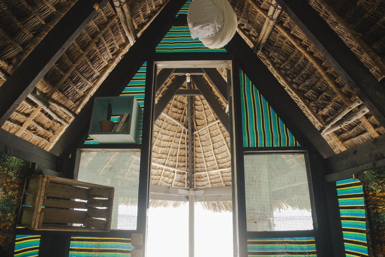 Auberge de jeunesse Mikadi Beach Camp & Backpackers à Dar es Salaam Extérieur photo